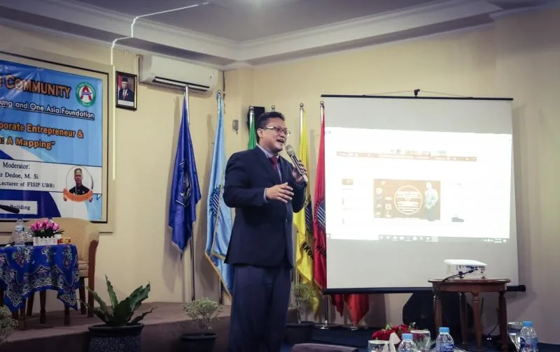 FISIP UBB, ICoAC 2020: Dato' Alex Bahas Pengusaha dan Strategi Perusahaan di Kalangan Generasi Muda di Asia