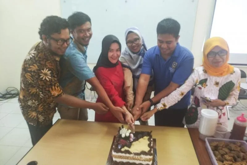 Jurnal Society Terakreditasi SINTA 2, FISIP UBB Adakan â€œSyukuranâ€?