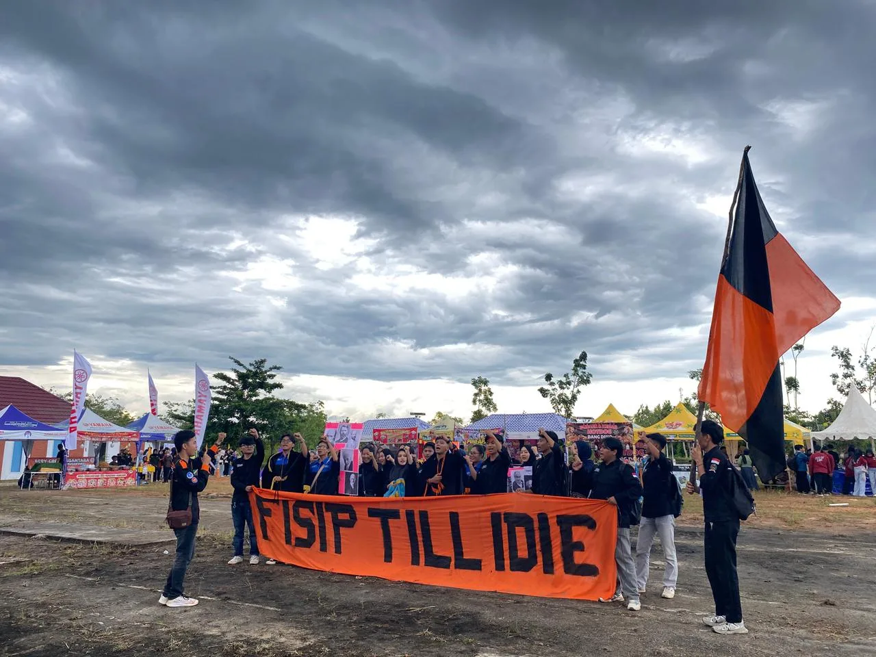 FISIP UBB Suarakan Evaluasi Kampus dalam Parade Dies Natalis ke-20 Universitas Bangka Belitung